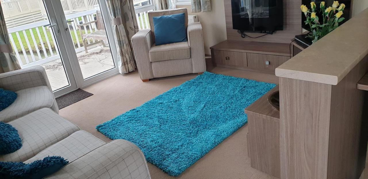 Lakeside Cotswold Holiday Home Cirencester Ngoại thất bức ảnh