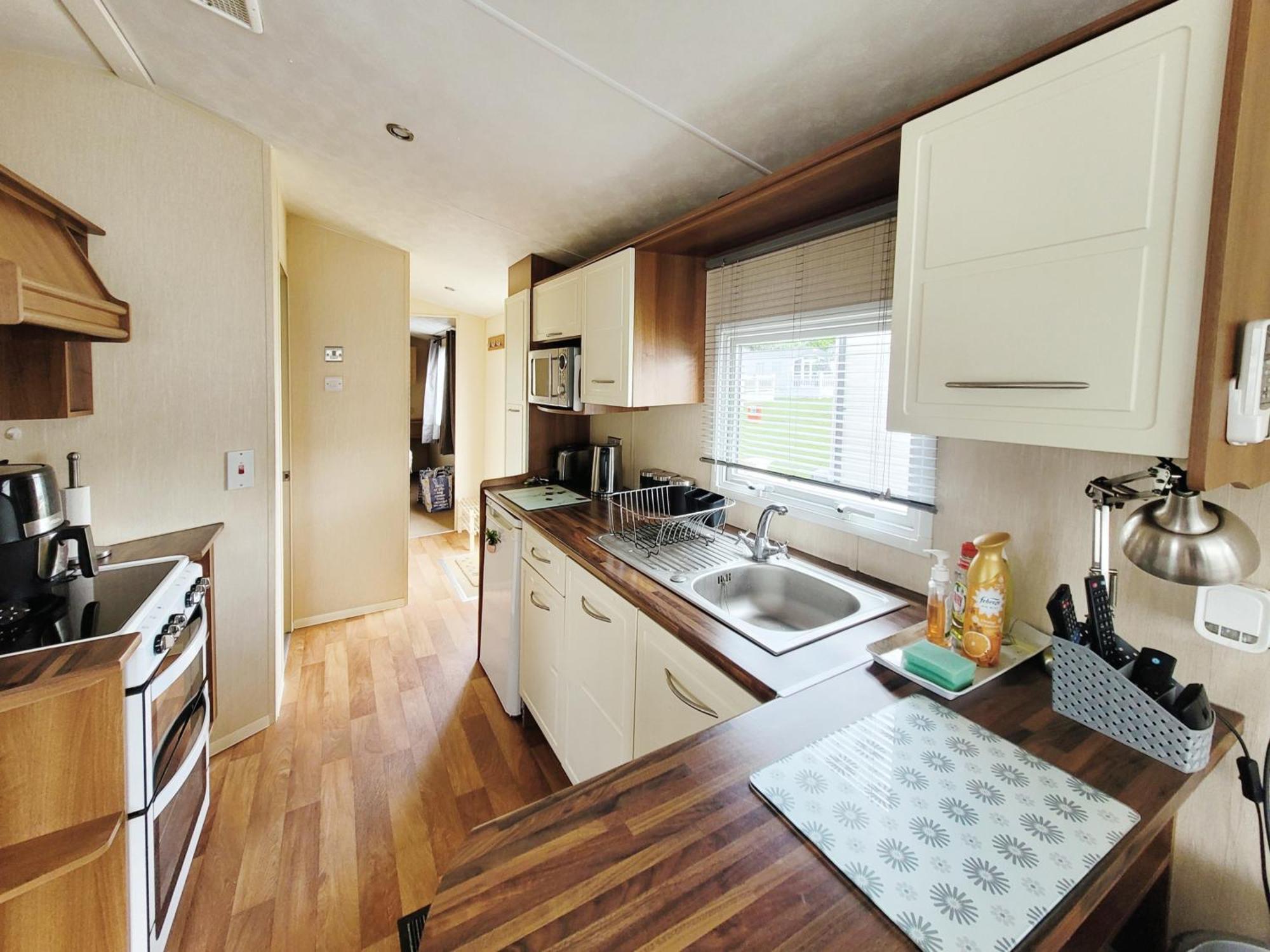 Lakeside Cotswold Holiday Home Cirencester Ngoại thất bức ảnh