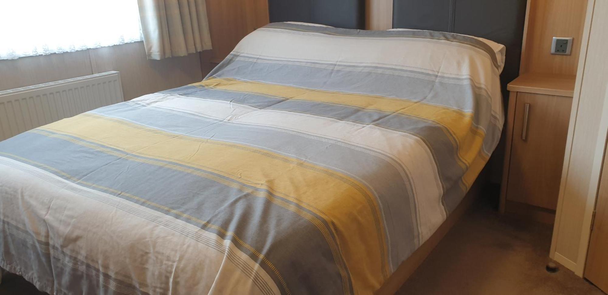Lakeside Cotswold Holiday Home Cirencester Phòng bức ảnh