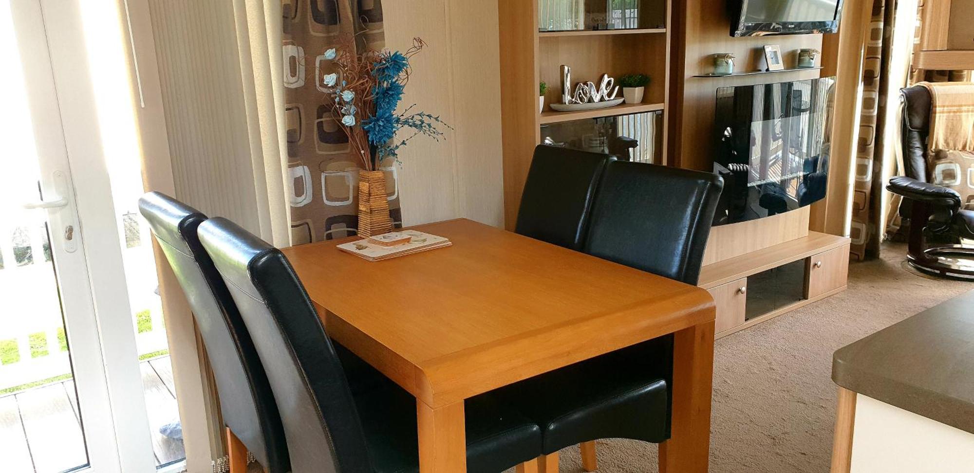 Lakeside Cotswold Holiday Home Cirencester Phòng bức ảnh
